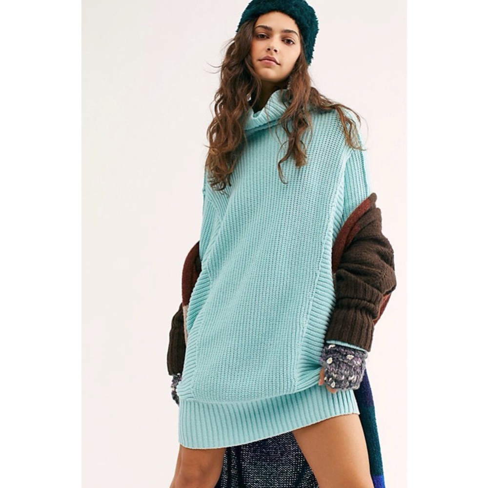 free people • cocoa sweater
